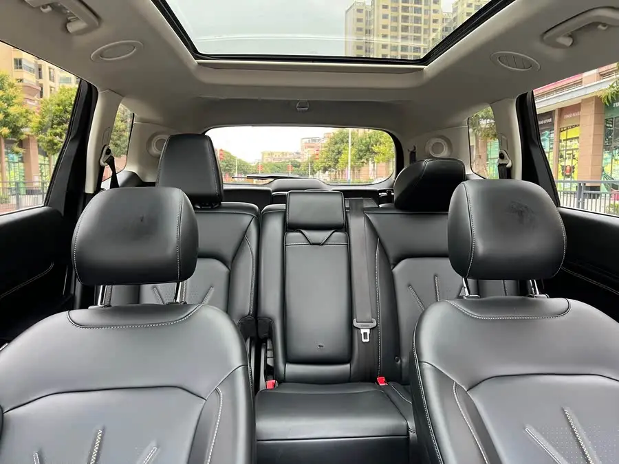 فورد إيدج 2021 بلس إيكو بوست 245 نوع هولكس دفع ثنائي 7 مقاعد