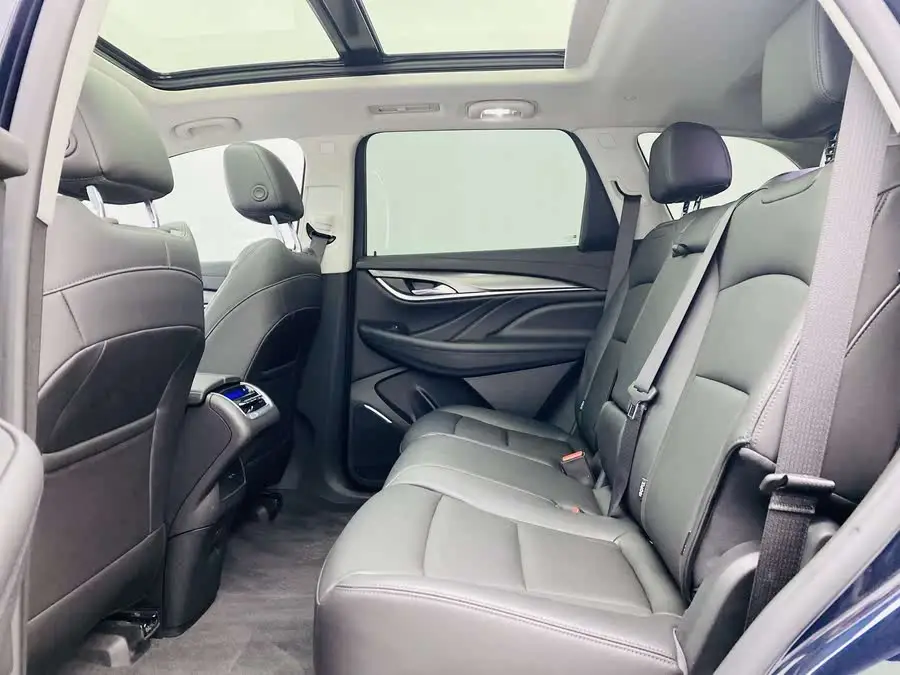 2020 Envision 28T Luxury FWD