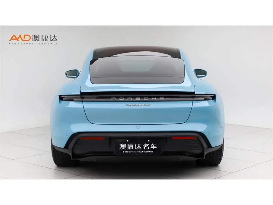 تايكان 2022 تايكان 4S