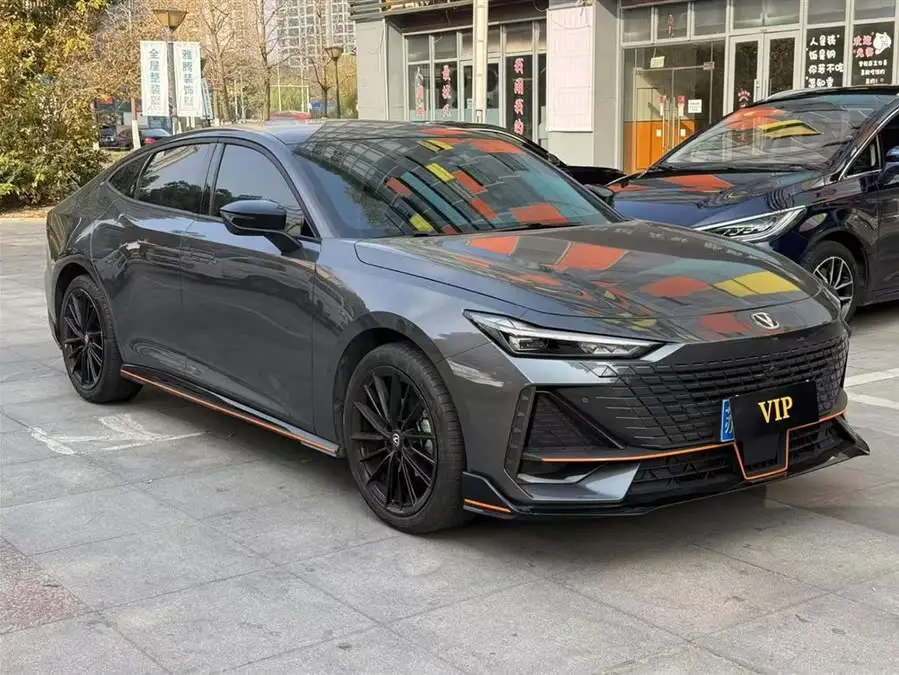 Changan UNI-V 2023 1.5T Sport Edition