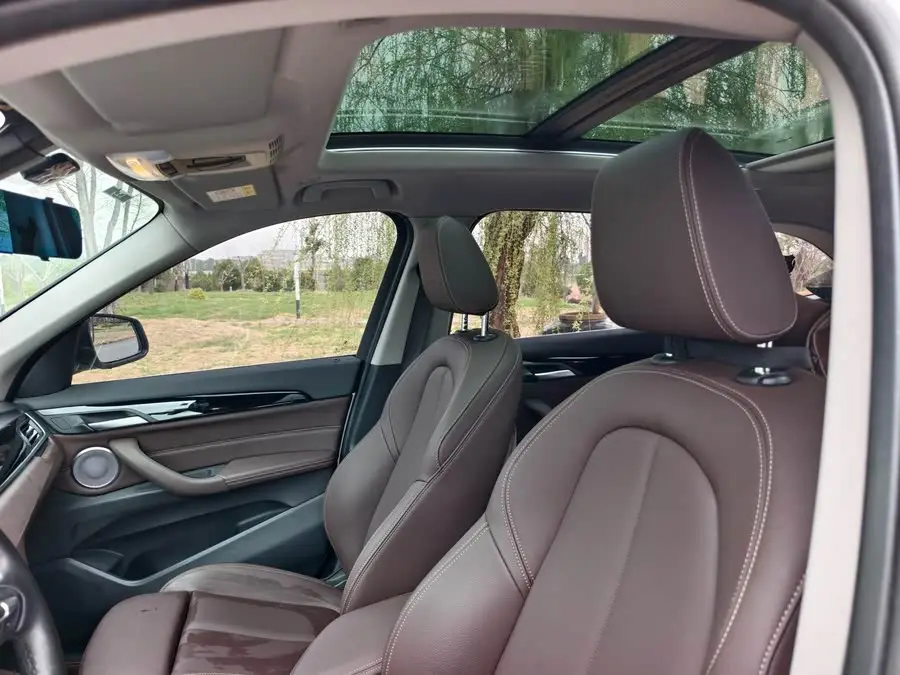 BMW X1 2022 sDrive25Li Leading Model