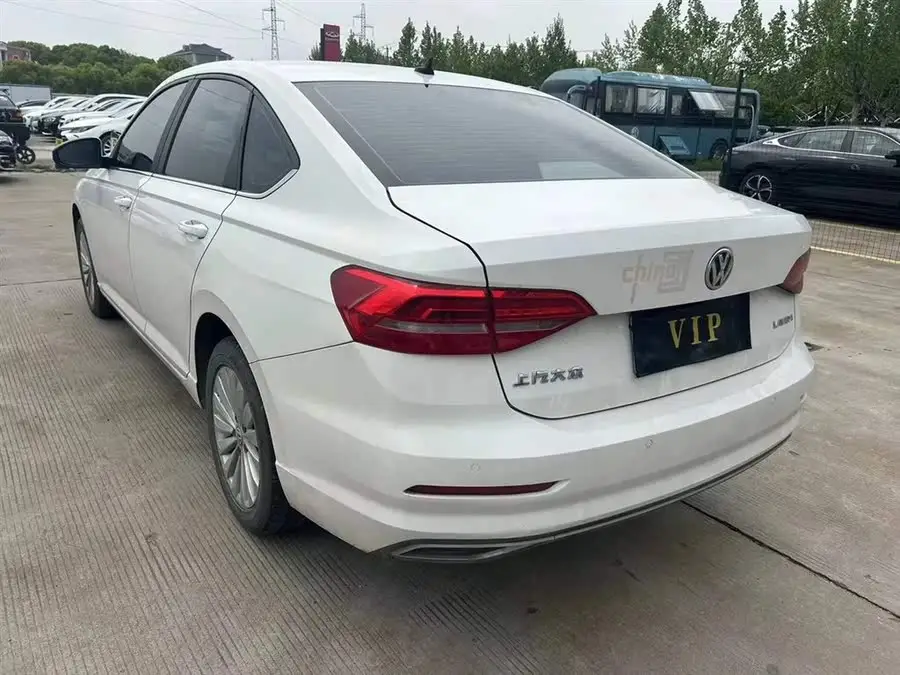 لافيدا 2021 1.5 لتر أوتوماتيكي نسخة ستايل