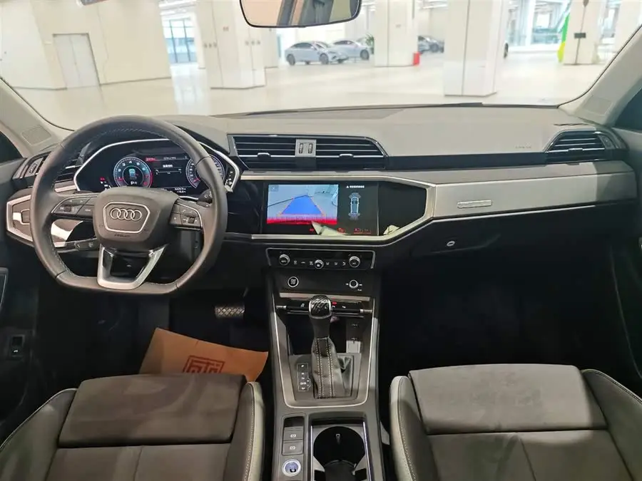 Audi Q3 2022 35 TFSI Sporty Edition