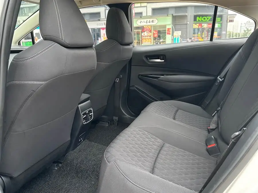 أسد آسيا 2021 نسخة فاخرة 2.0 لتر