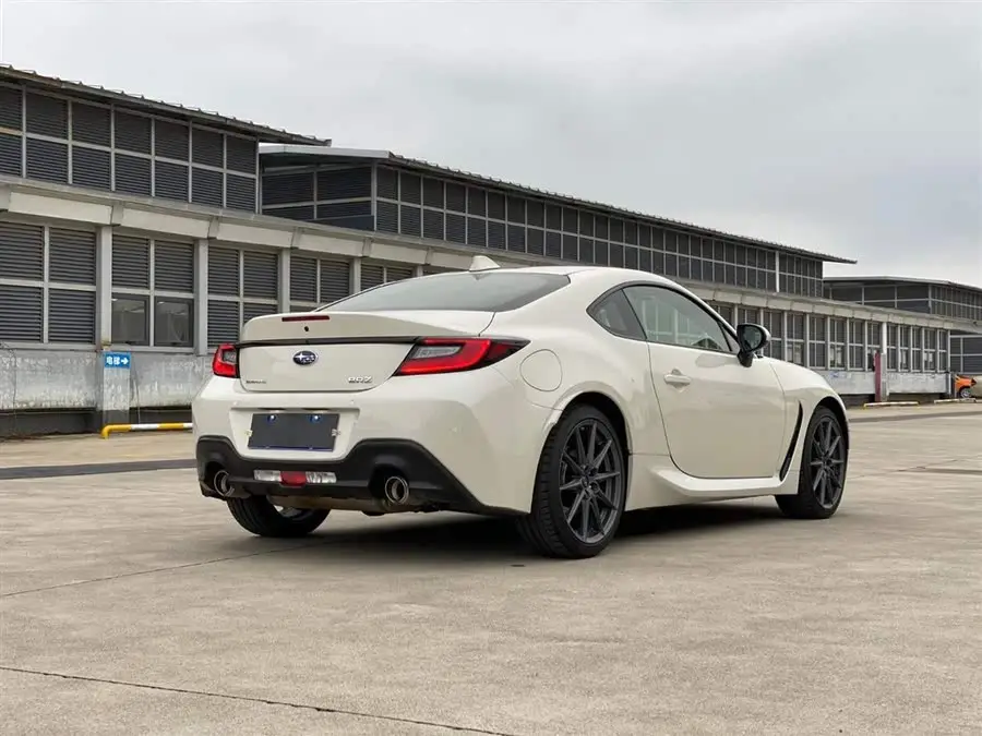 Subaru BRZ 2022 2.4L Manual