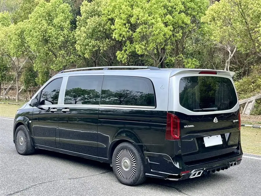 فيتو 2020 2.0T نسخة الأعمال 7 مقاعد