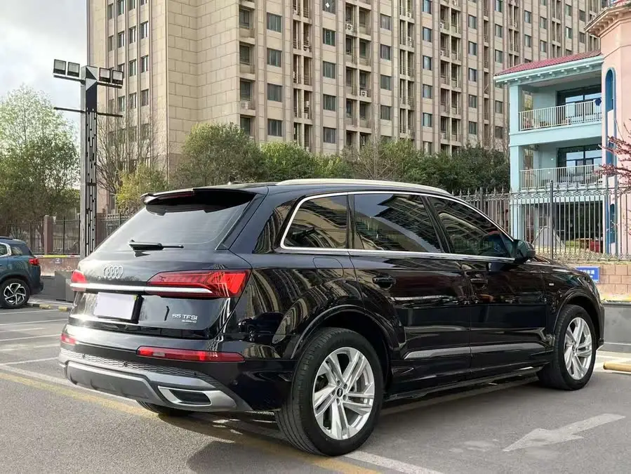 Audi Q7 2021 55 TFSI quattro S line Sport