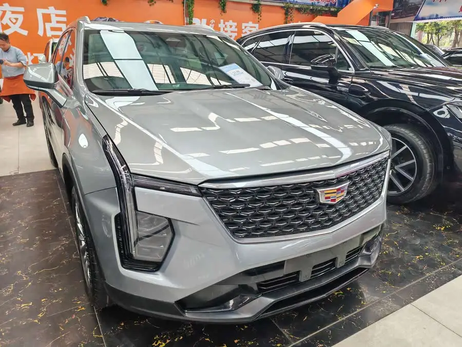 Cadillac XT4 2024 28T AWD Luxury