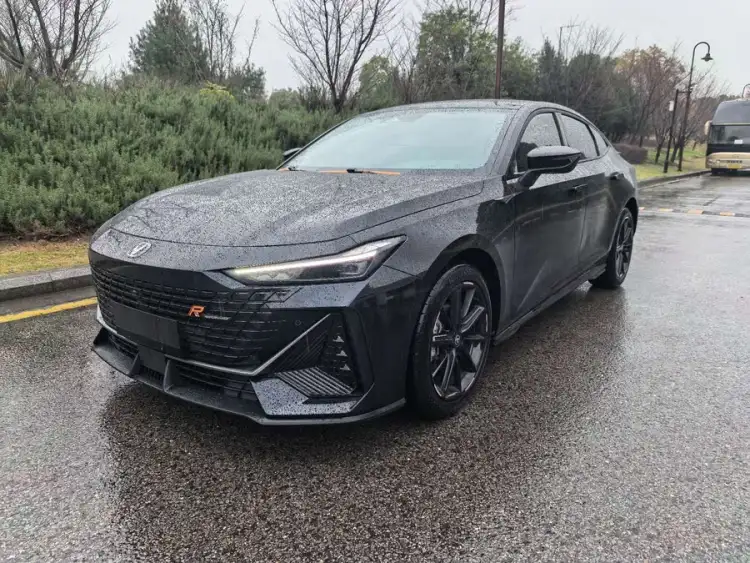 Changan UNI-V 2022 1.5T Premium