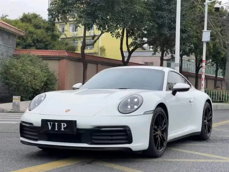 Porsche 911 2023 Carrera 3.0T