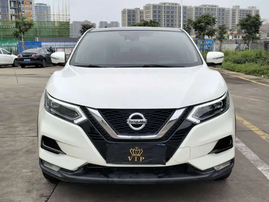 نيسان قاشقاي 2019 2.0 لتر CVT فاخرة