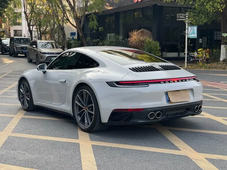 Porsche 911 2019 Carrera S 3.0T