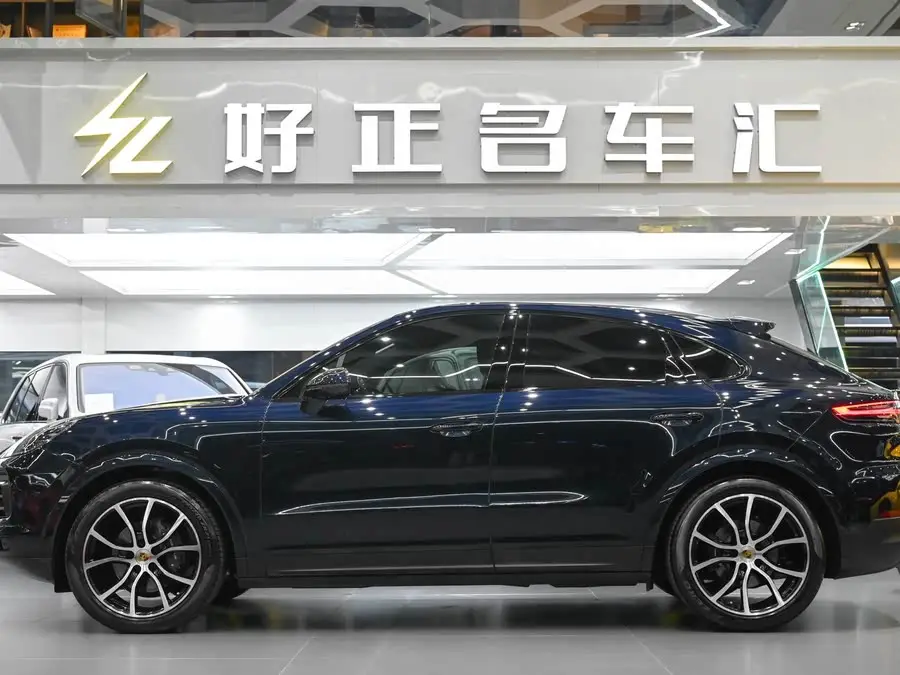 2023 Cayenne Cayenne Coupé 3.0T Platinum Edition