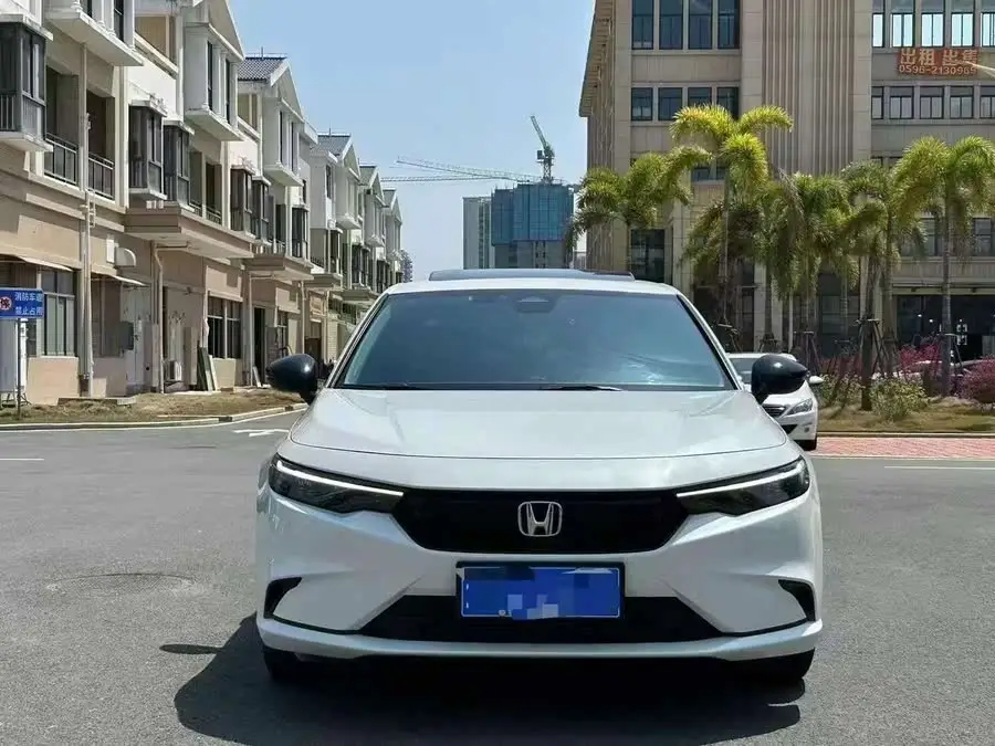 2022 Model 240TURBO CVT Phantom Night Luxury Edition