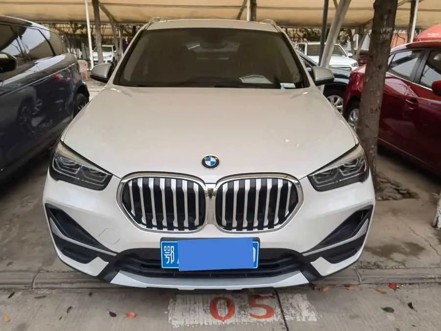 BMW X1 2022 sDrive20Li Luxury Edition