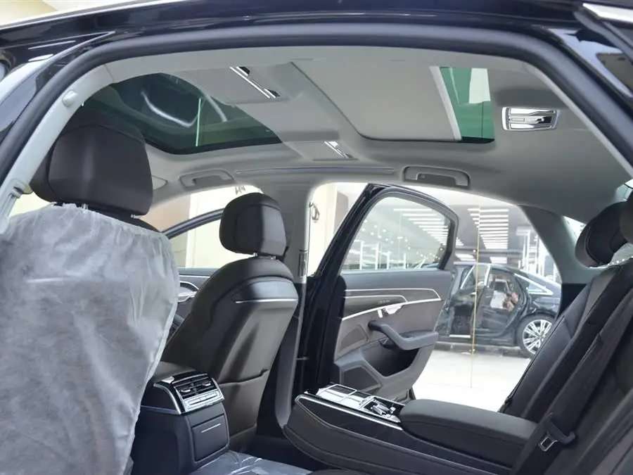 أودي A8 طراز 2025 A8L 45 TFSI كواترو الفاخرة