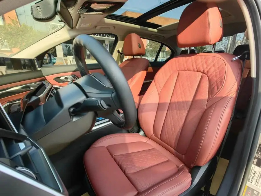 بي إم دبليو i3 2022 eDrive 35 L