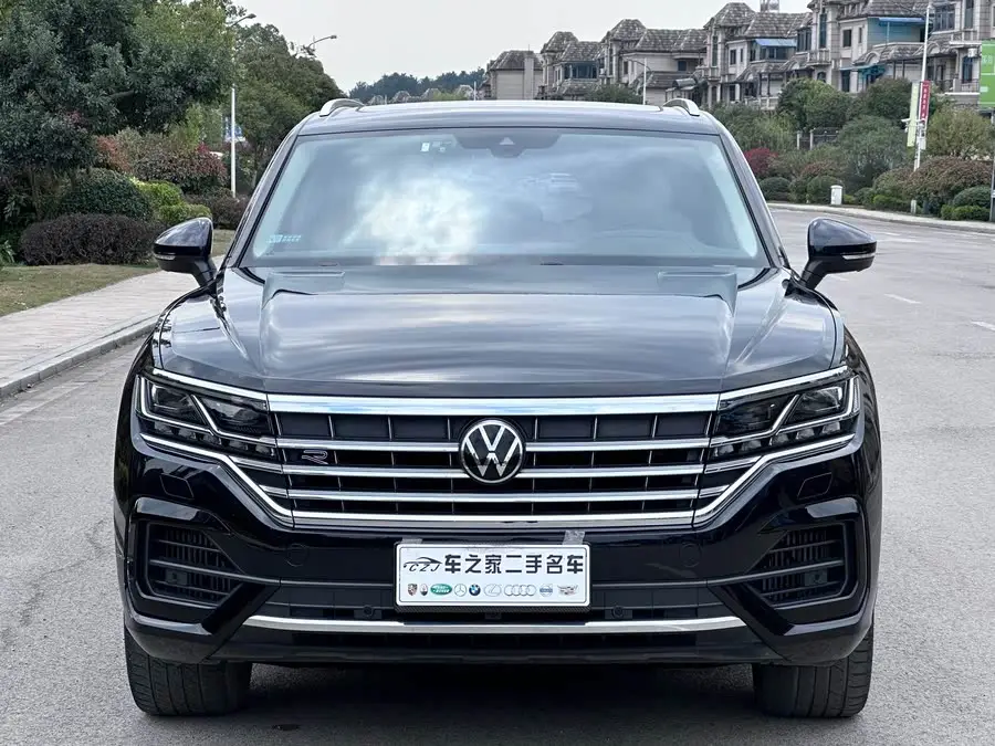 Touareg 2021 3.0 TSI R-Line Black Edition