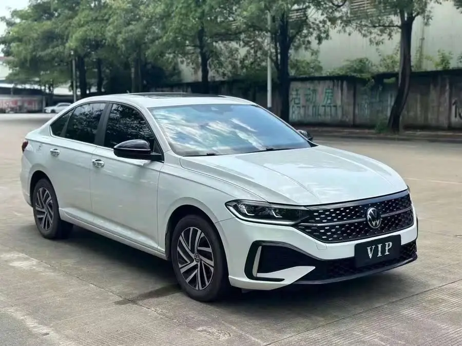 لافيدا 2024 1.5L أوتوماتيكي إصدار سماء النجوم خمسة ملايين