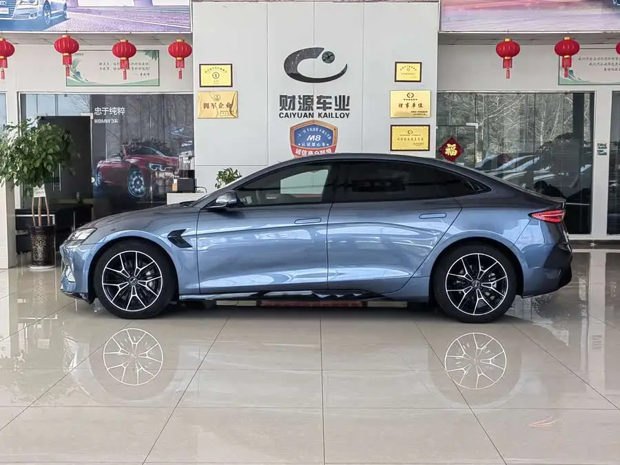 ختم 2025 طراز 650 إصدار المدى الطويل