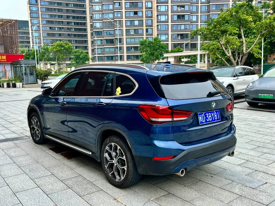 بي إم دبليو X1 2021 sDrive25Li الإصدار الرائد