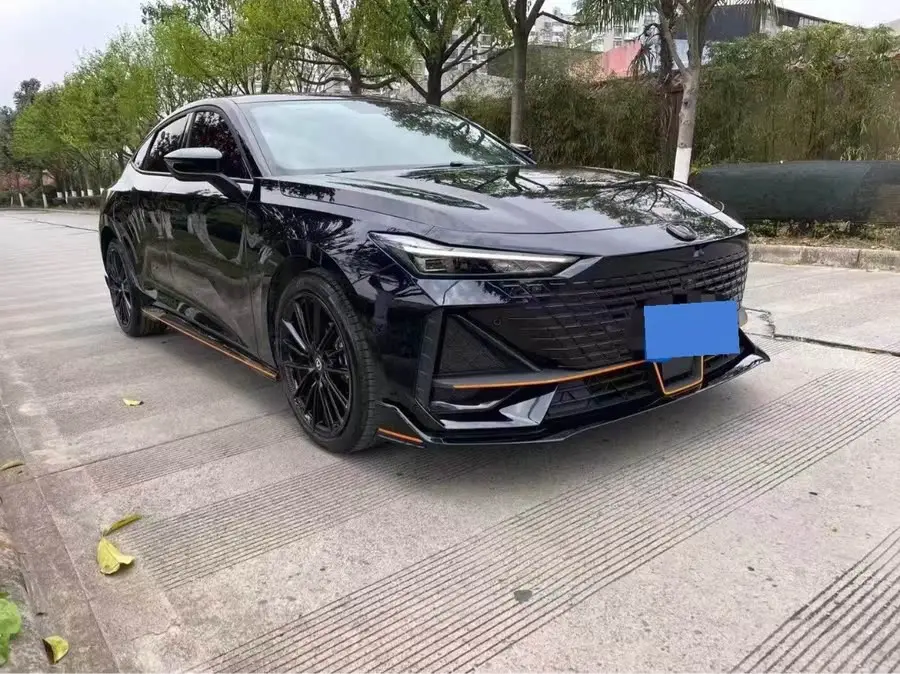 Changan UNI-V 2022 1.5T Sport Edition