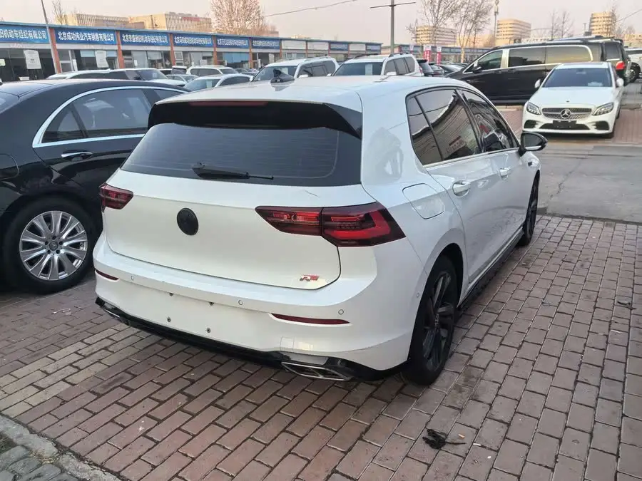 غولف 2021 280 TSI DSG R-Line