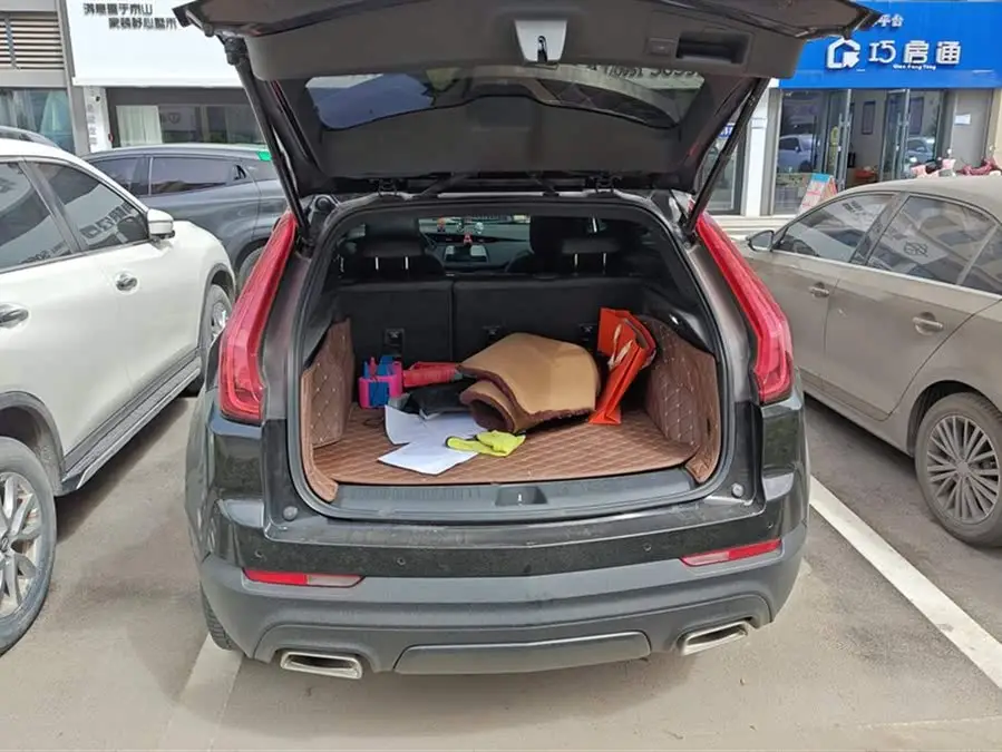 Cadillac XT4 2021 28T FWD Technology Package