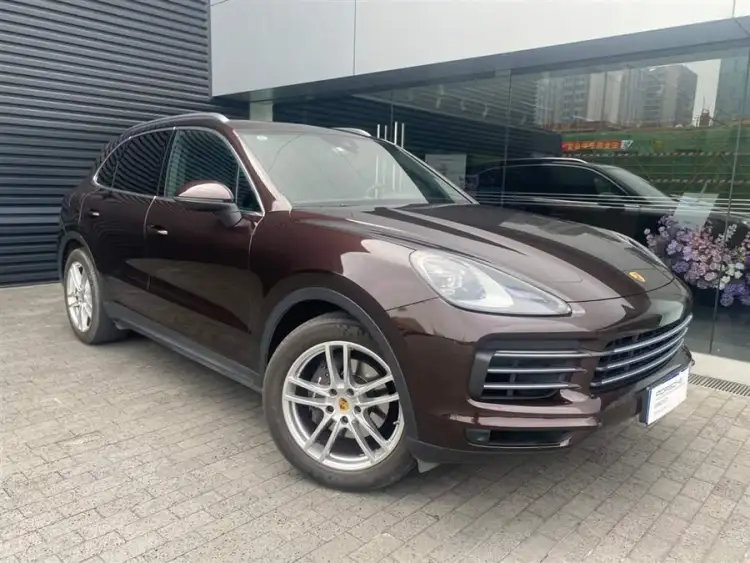 2022 Cayenne 3.0T Platinum Edition