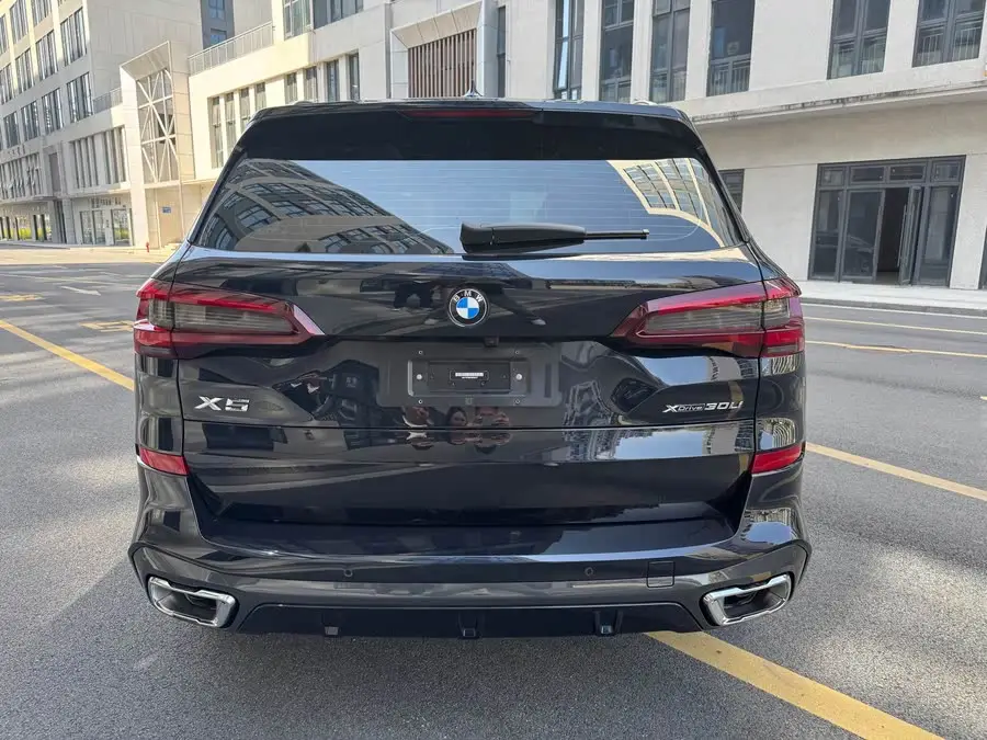 BMW X5 2022 Model Facelift xDrive 30Li M Sport Package