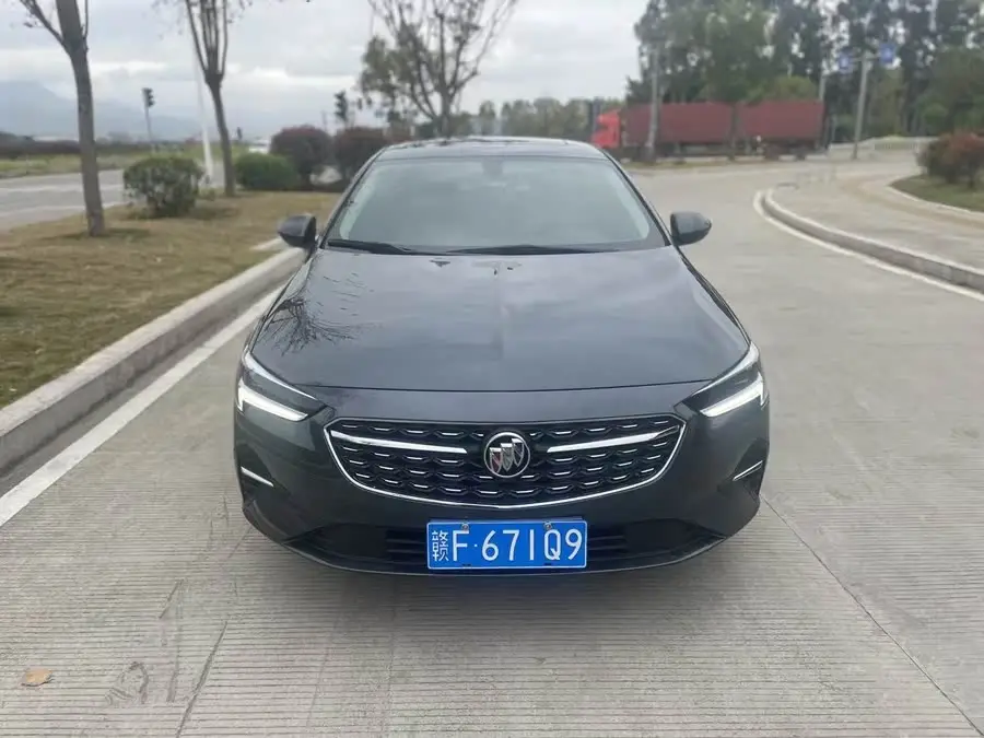 بيوك ريجال 2020 552T النخبة