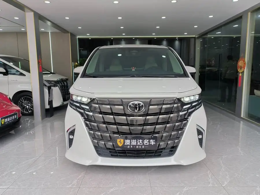 ألفارد 2024 هجينة 2.5L إصدار متميز