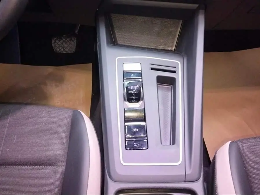 غولف 2021 280TSI DSG برو