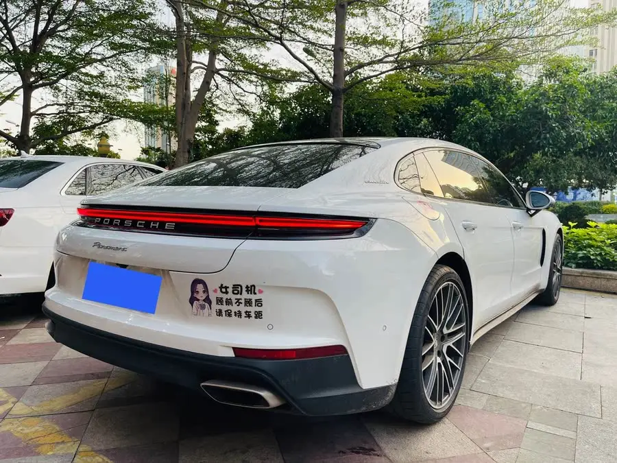 2024 Panamera Executive Long Wheelbase 2.9T