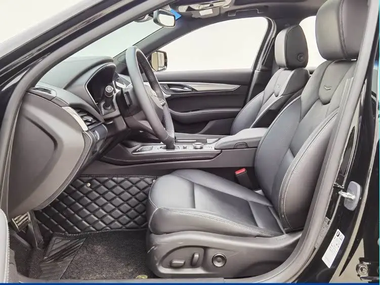 كاديلاك CT5 2023 28T الفاخرة (الإصدار القياسي)