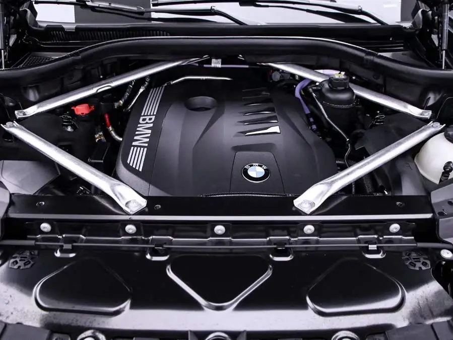 BMW X7 2023 xDrive40i Luxury Package