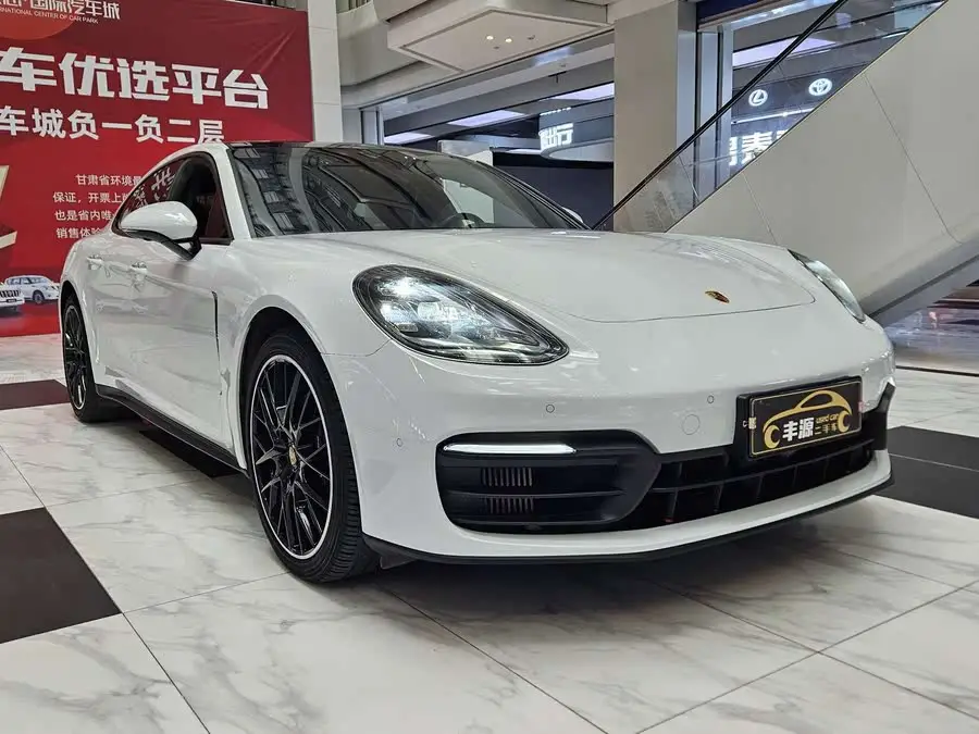 2022 Porsche Panamera 2.9T