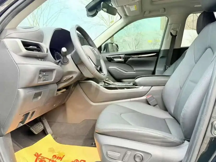 2024 هايلاندر 2.5 لتر هجين ذكي دفع رباعي إصدار النخبة 7 مقاعد