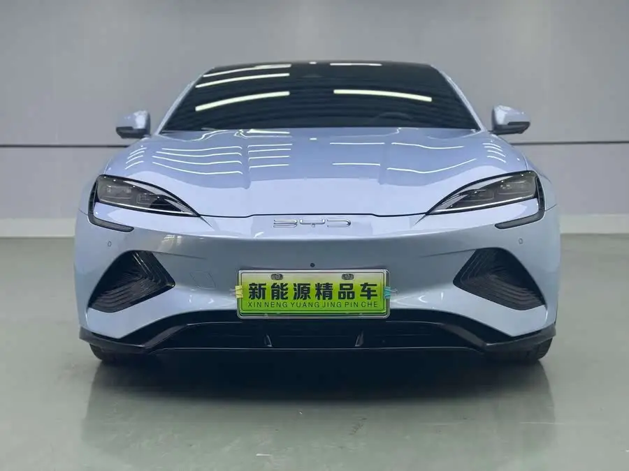 ختم 2022 طراز 700 كم نسخة الدفع الخلفي طويلة المدى