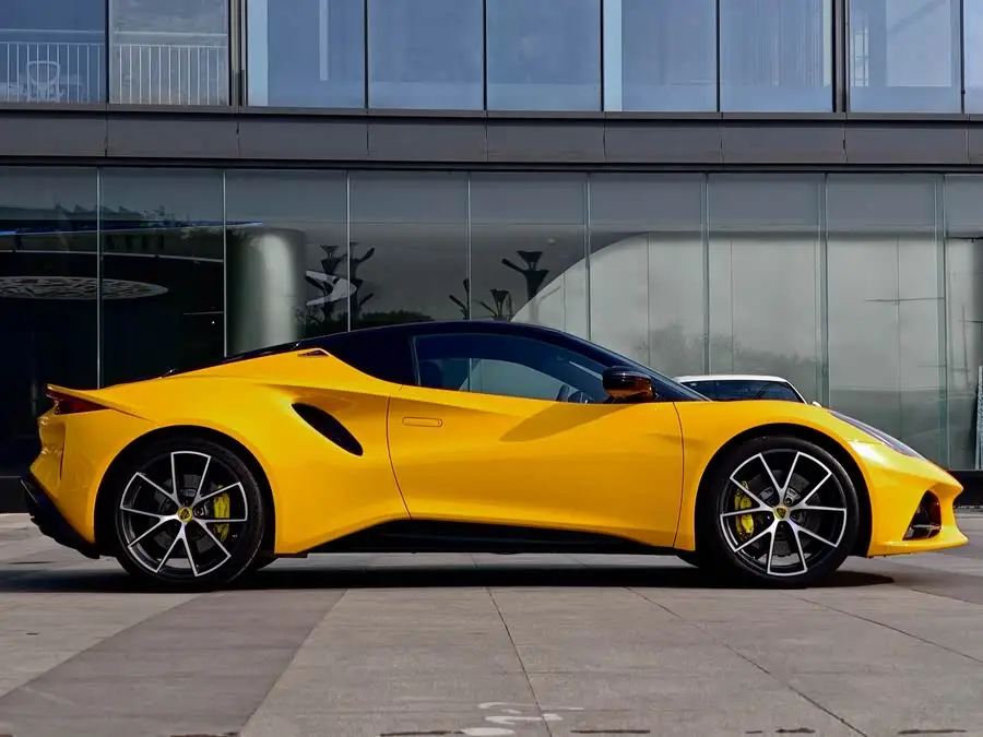 إيميرا 2022 3.5T V6 يدوي النسخة الأولى