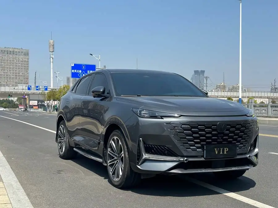 شانجان UNI-K 2021 2.0T الفاخرة