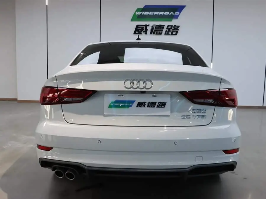 أودي A3 2020 ليموزين 35 TFSI طراز الموضة الوطنية VI