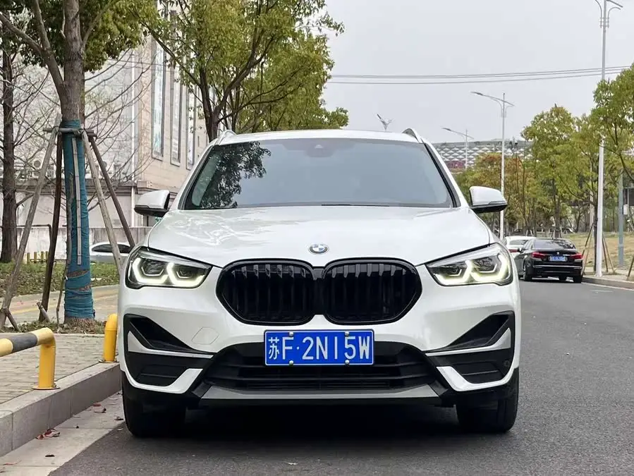 BMW X1 2022 sDrive25Li Leading Edition