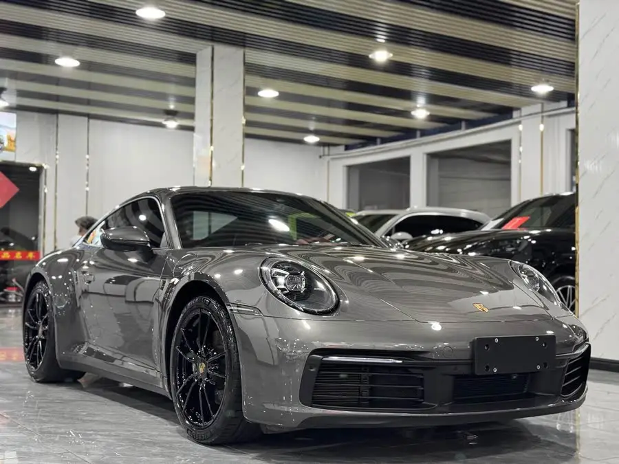 Porsche 911 2022 Carrera 3.0T