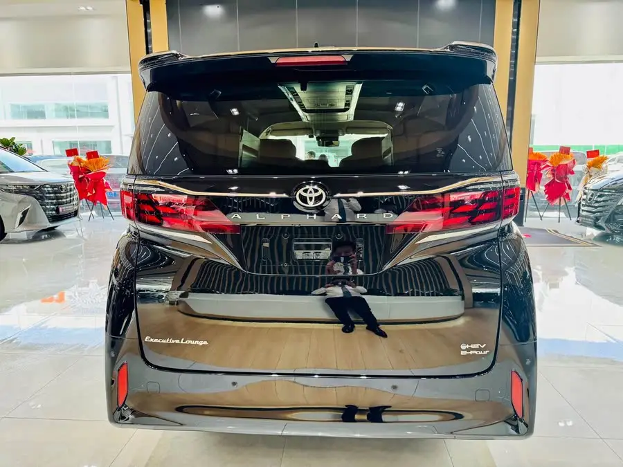 ألفارد 2024 مزدوج المحرك 2.5 لتر النسخة المتميزة