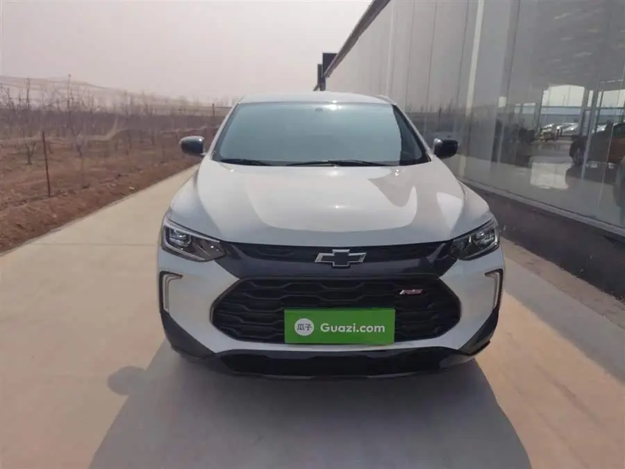 2022 شيفروليه تتبع RS 1.5T CVT