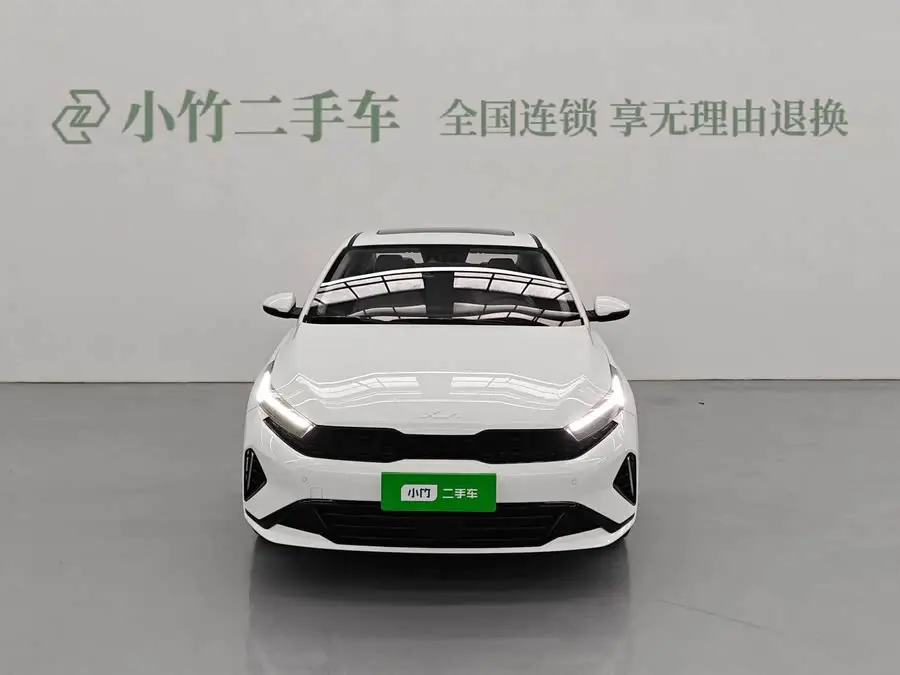 كيا K3 2023 1.5L CVT النسخة المميزة