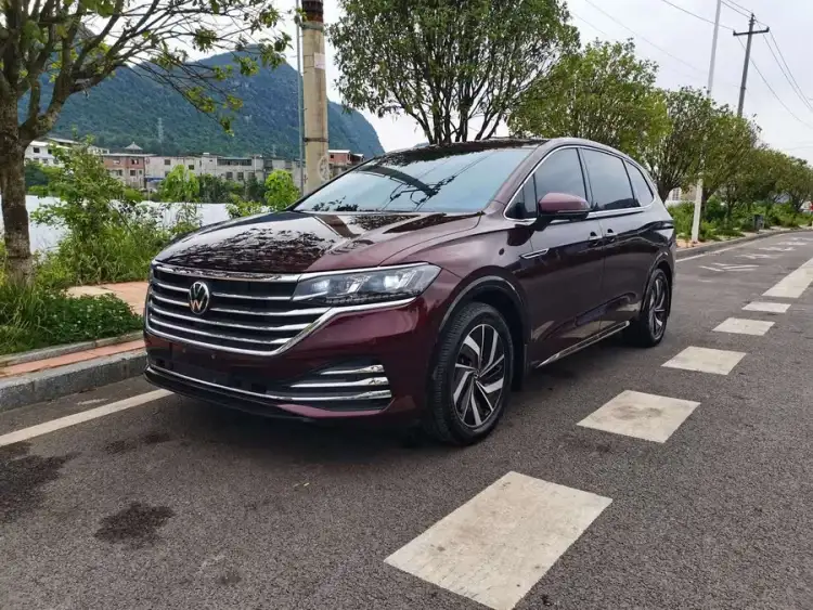 Volkswagen Viloran 2020 330TSI Luxury Edition