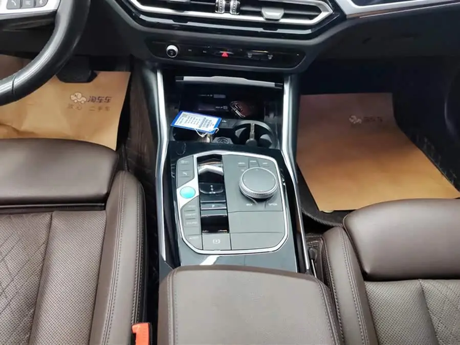 بي إم دبليو i3 2022 eDrive 35 L