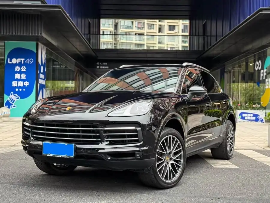 2022 Cayenne 3.0T Platinum Edition